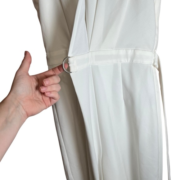 Adelyn Rae Wide Leg White Crop Jumpsuit Sz XS Culotte Belted Sleeveless Surplice - Picture 10 of 10